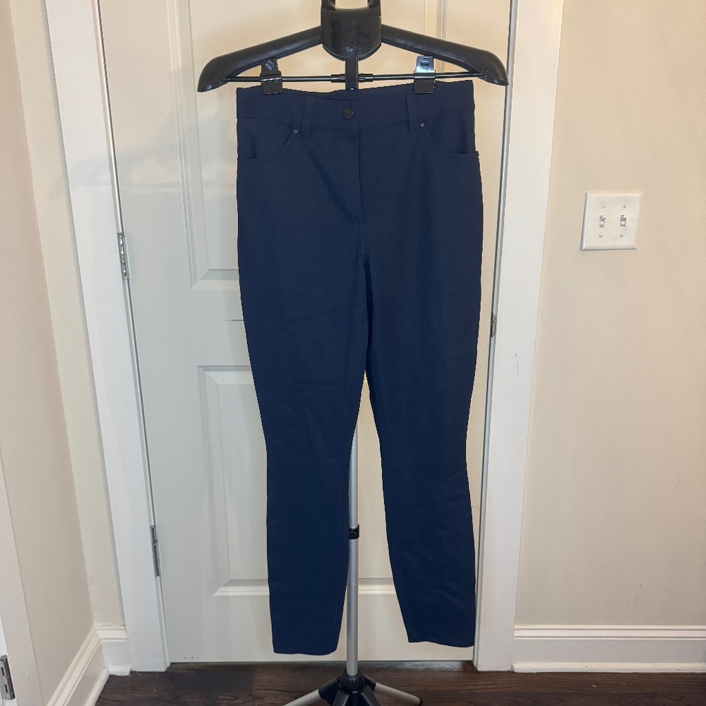 Lululemon Trouser – Size 28 (Navy)